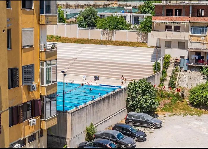 公寓 Robert's Durrës